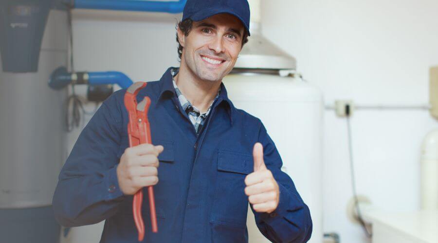 Local expert plumbing services in Modesto, IL